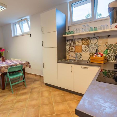 Cozy Country Home With Heated Outdoor Pool Šibenik Kültér fotó